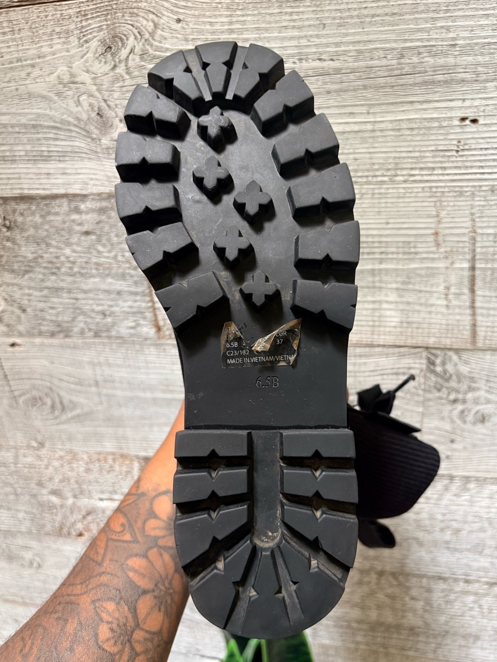 Kate Spade | "Winton" Lug Chunky Knit Lace-Up Combat Boots - Women's 6.5B, Black - Picture 8 of 16